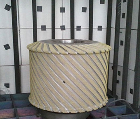 Vacuum furnace for ion chemical-heattreatment and rapid gas cooling