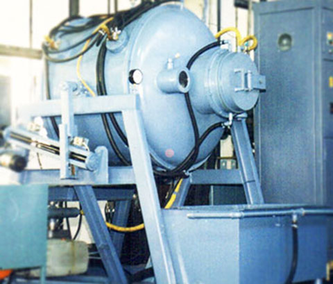 ВVacuum furnace for quenching small-size products